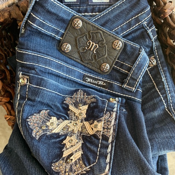 Miss Me Jeans - Picture 2 of 2